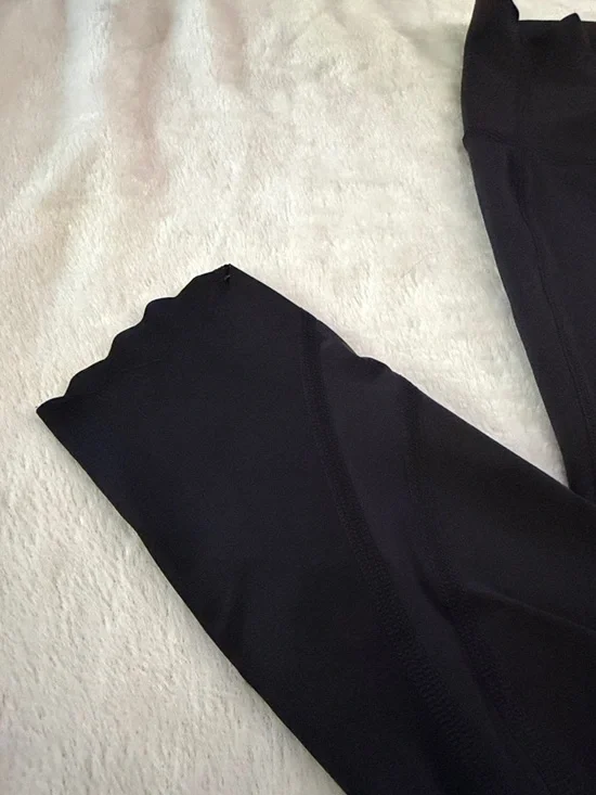 Lululemon Black High-Rise Leggings - Picture 2 of 4